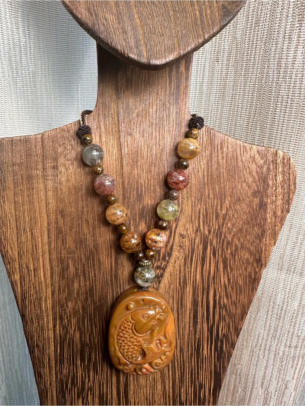 Natural Agate Fish Carving Pendant Necklace on Adjustable Brown Rope